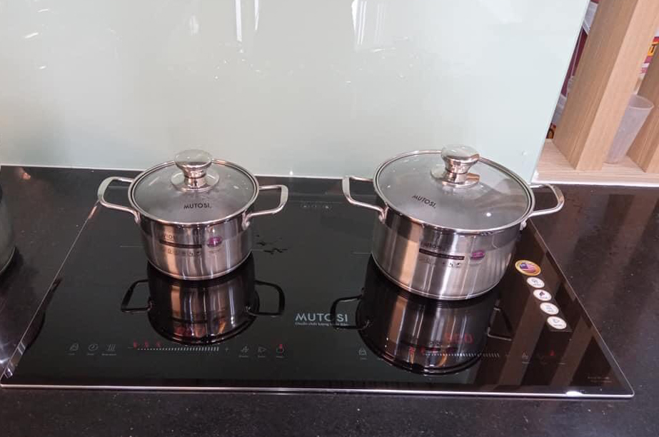 Bếp từ đôi Mutosi MI-95D